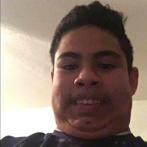 Meet your Posher, Luis